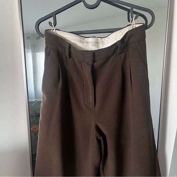 Aritzia The Effortless Pant™ - (Re)ssential in Heather Rich Cocoa - Picture 4 of 4